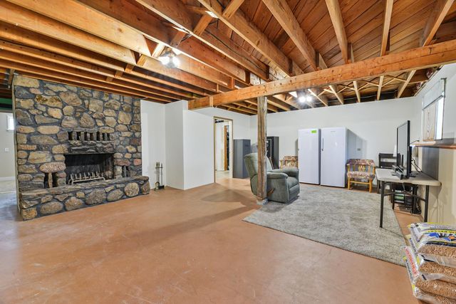 11312 W Betz Rd, Cheney, WA 99004