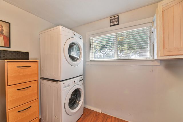 11312 W Betz Rd, Cheney, WA 99004
