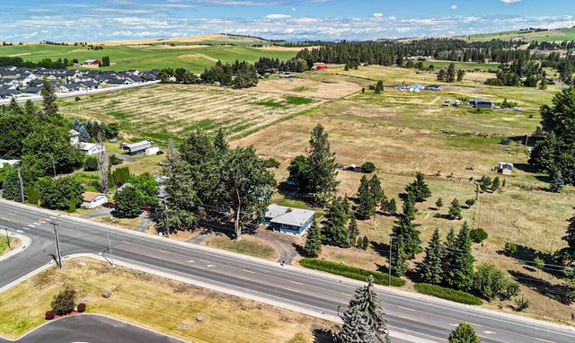 11312 W Betz Rd, Cheney, WA 99004