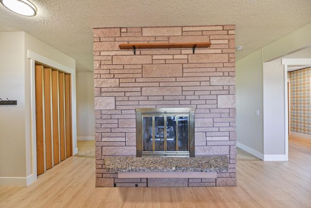 11312 W Betz Rd, Cheney, WA 99004