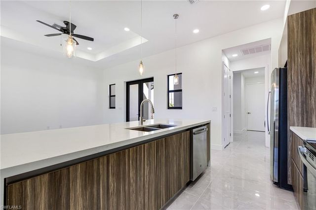 2833 NW 45th PL, Cape Coral, FL 33993