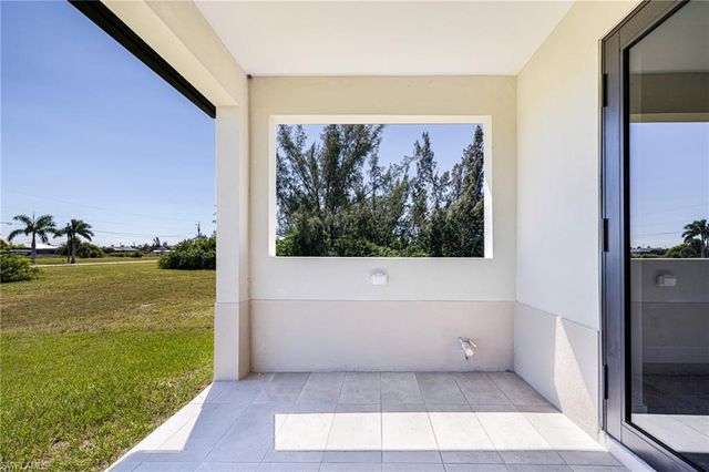 2833 NW 45th PL, Cape Coral, FL 33993