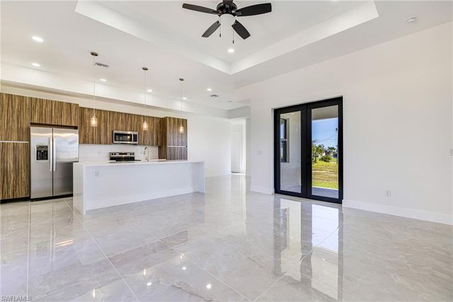 2833 NW 45th PL, Cape Coral, FL 33993