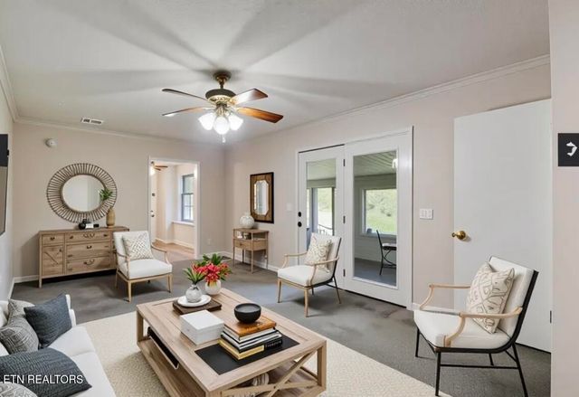 823 Old Harriman Hwy, Oliver Springs, TN 37840