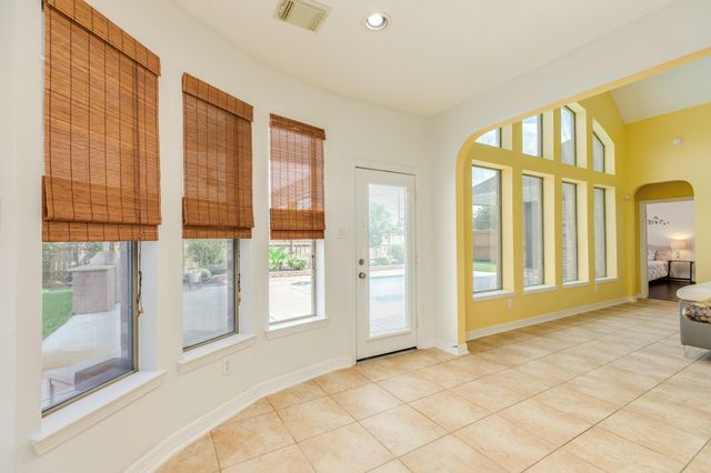 2814 Keagan Falls Drive, Manvel, TX 77578