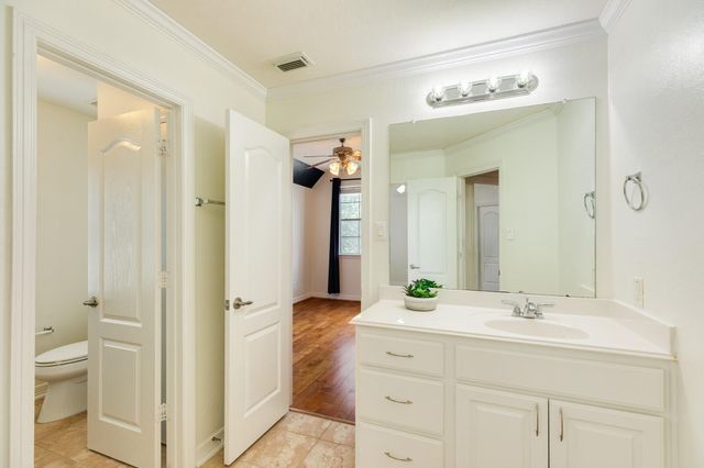2814 Keagan Falls Drive, Manvel, TX 77578