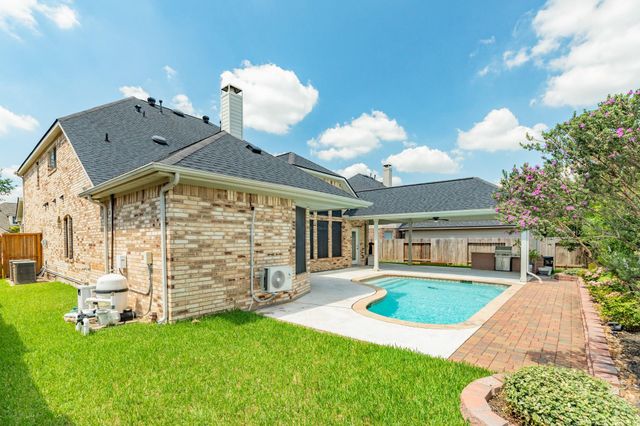 2814 Keagan Falls Drive, Manvel, TX 77578