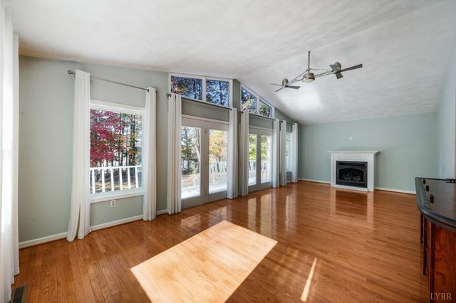 404 Heather Lane, Huddleston, VA 24104