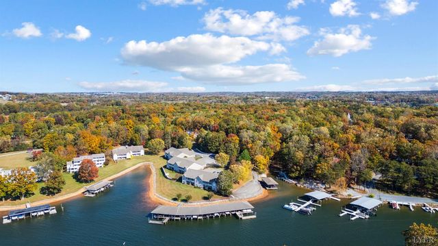 404 Heather Lane, Huddleston, VA 24104