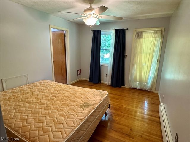 2838 Forest Lane, Willoughby Hills, OH 44094
