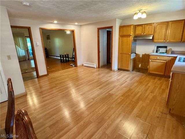 2838 Forest Lane, Willoughby Hills, OH 44094