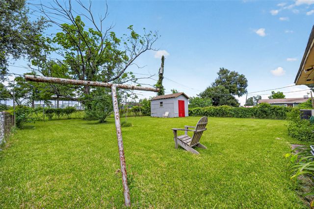 13017 Joliet Street, Houston, TX 77015