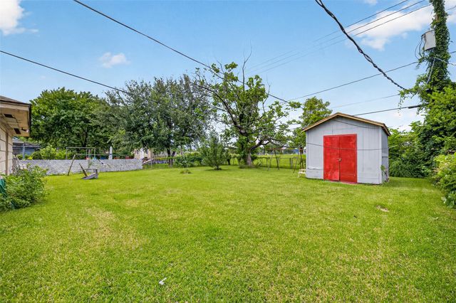 13017 Joliet Street, Houston, TX 77015