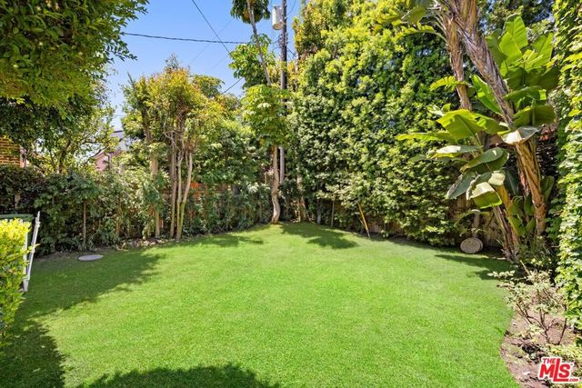 187 N Citrus Avenue, Los Angeles, CA 90036