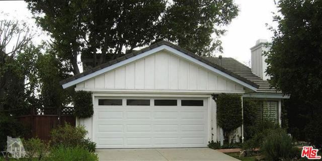 523 Park Springs Court, Oak Park, CA 91377