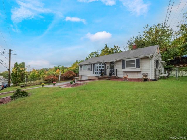1 Major Andre Drive, Stony Point, NY 10980