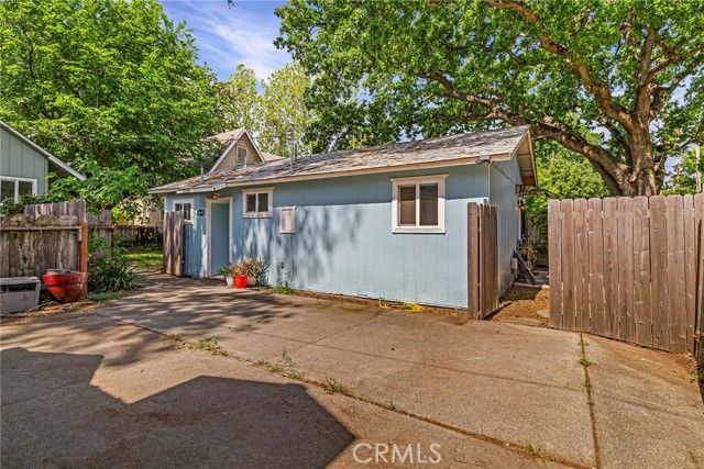 1617 Hemlock Street, Chico, CA 95928