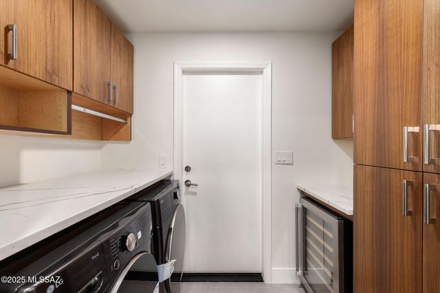 6401 N Camino Abbey, Tucson, AZ 85718