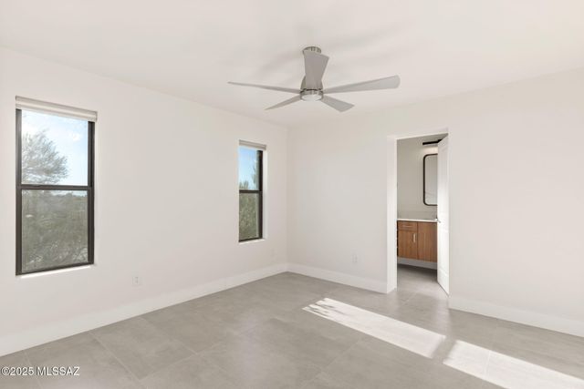 6401 N Camino Abbey, Tucson, AZ 85718