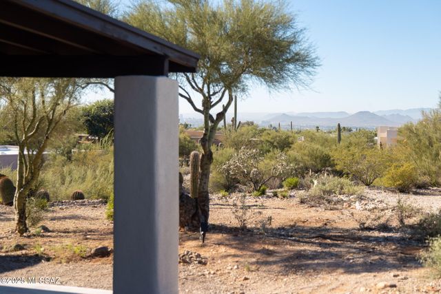 6401 N Camino Abbey, Tucson, AZ 85718