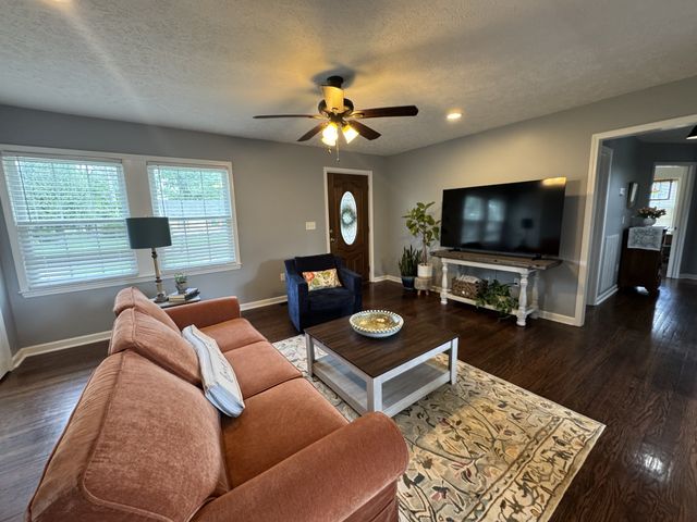 603 Johnson St, Manchester, TN 37355