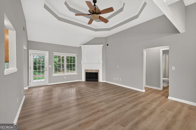 1637 Summit Creek Way, Loganville, GA 30052