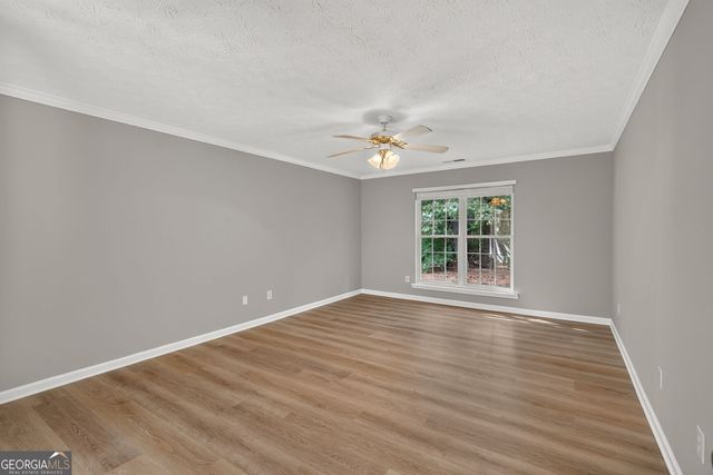 1637 Summit Creek Way, Loganville, GA 30052