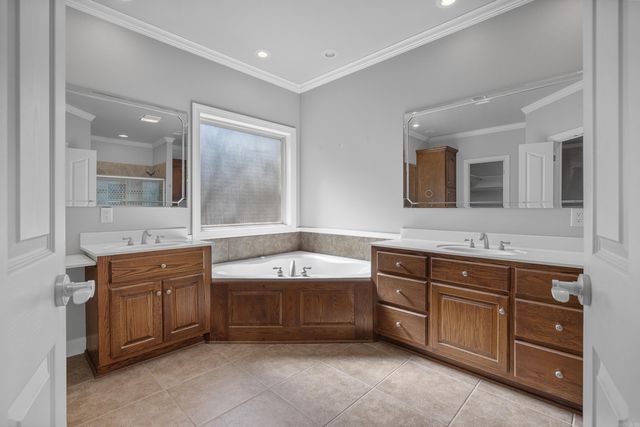 15 Perfecto Court, Hot Springs Village, AR 71909