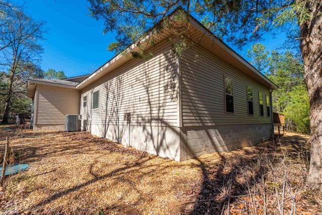 15 Perfecto Court, Hot Springs Village, AR 71909