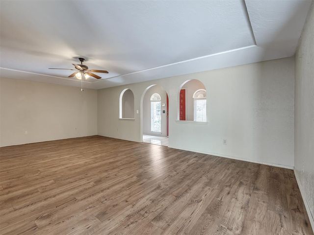 701 Pepperdine Avenue, Edmond, OK 73013