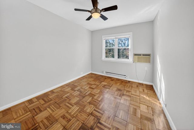 1103 BEVERLEY DR, Alexandria, VA 22302