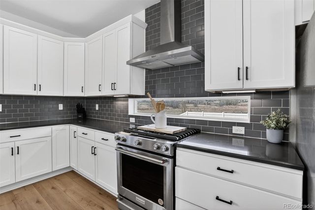 3780 Sprucewood Drive, Johnstown, CO 80534