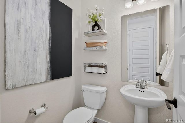 3780 Sprucewood Drive, Johnstown, CO 80534