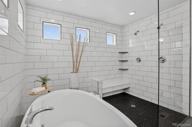 3780 Sprucewood Drive, Johnstown, CO 80534