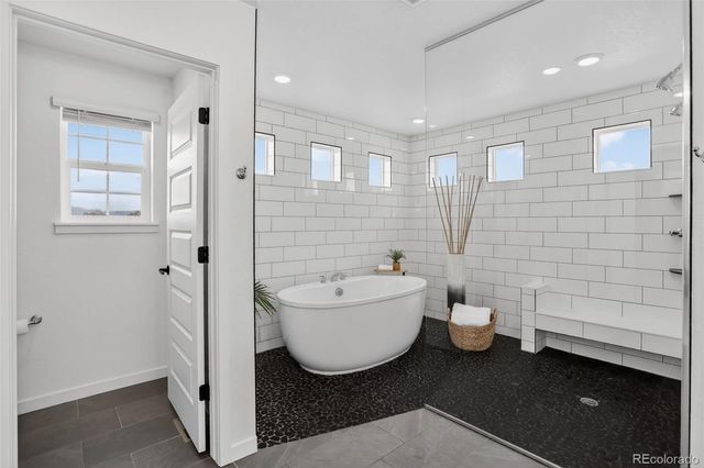 3780 Sprucewood Drive, Johnstown, CO 80534