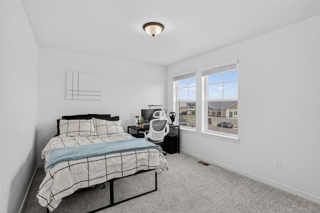 3780 Sprucewood Drive, Johnstown, CO 80534