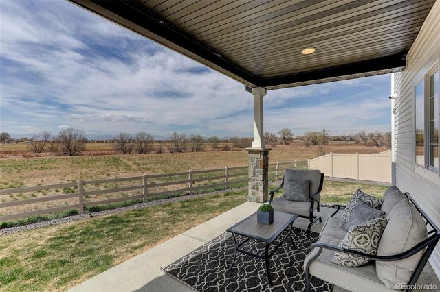 3780 Sprucewood Drive, Johnstown, CO 80534