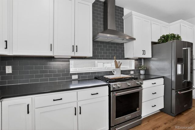 3780 Sprucewood Drive, Johnstown, CO 80534