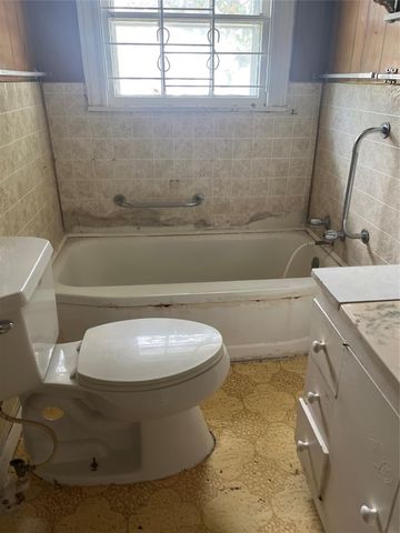 3823 Crandon Street, Houston, TX 77026