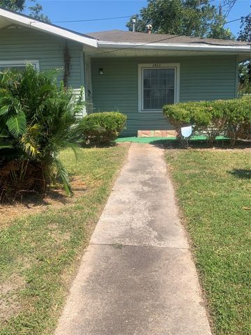 3823 Crandon Street, Houston, TX 77026