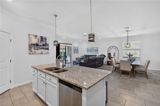 11550 Shady Palm WAY, Fort Myers, FL 33913