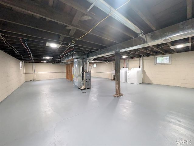 504 Leslie Avenue, Wood River, IL 62095