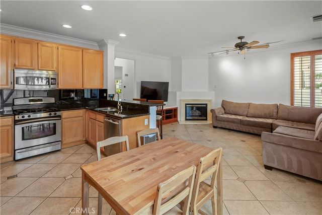 7635 Park Field Circle, Huntington Beach, CA 92648