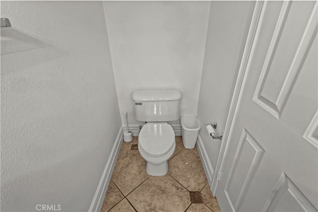 7635 Park Field Circle, Huntington Beach, CA 92648