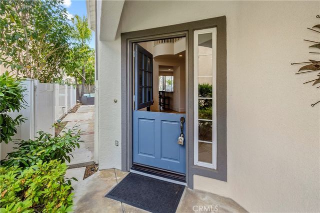 7635 Park Field Circle, Huntington Beach, CA 92648