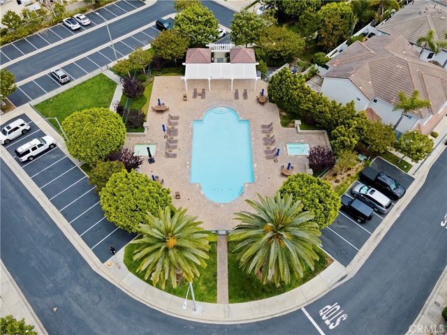 7635 Park Field Circle, Huntington Beach, CA 92648