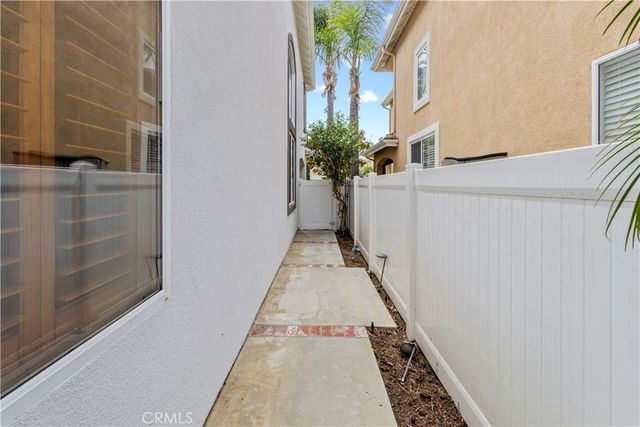 7635 Park Field Circle, Huntington Beach, CA 92648