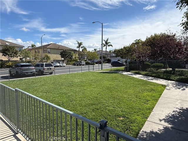 7635 Park Field Circle, Huntington Beach, CA 92648