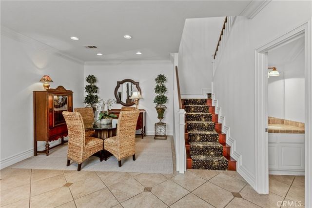 7635 Park Field Circle, Huntington Beach, CA 92648