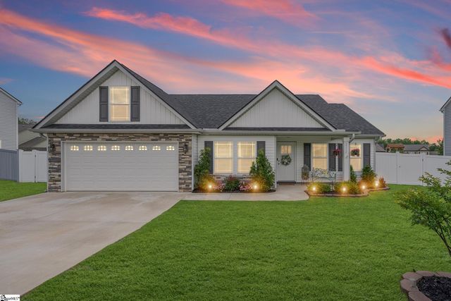2012 Renata Lee Drive, Lyman, SC 29365
